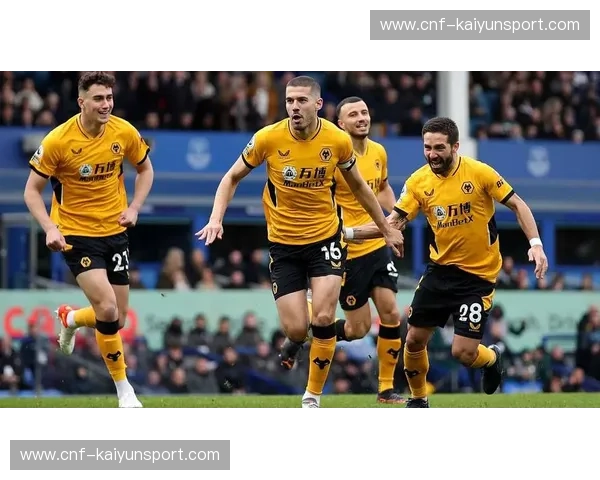 天天盈球官网——让足球投注变得更简单、更精彩的理想选择